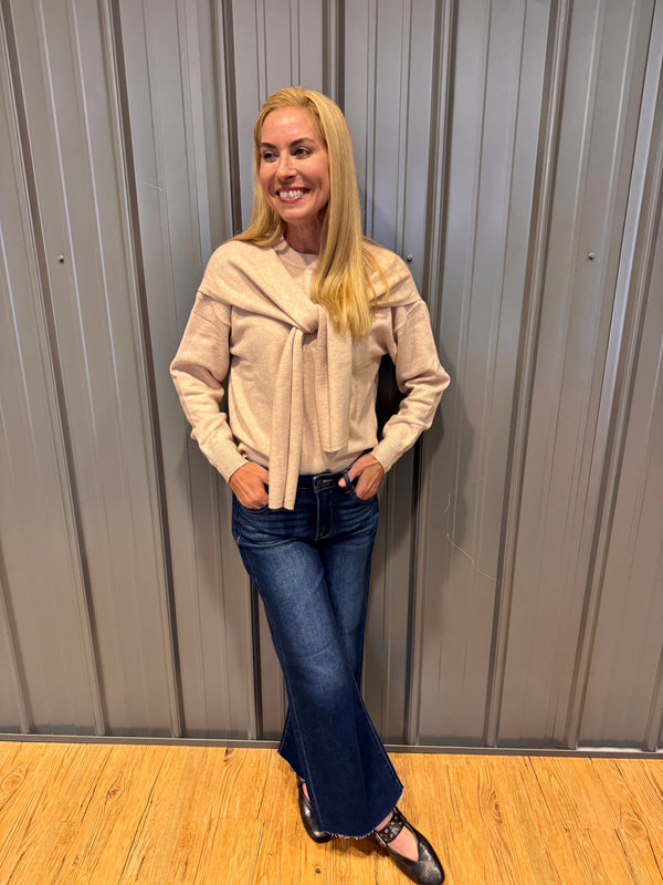 Mid Rise Crop Jeans
