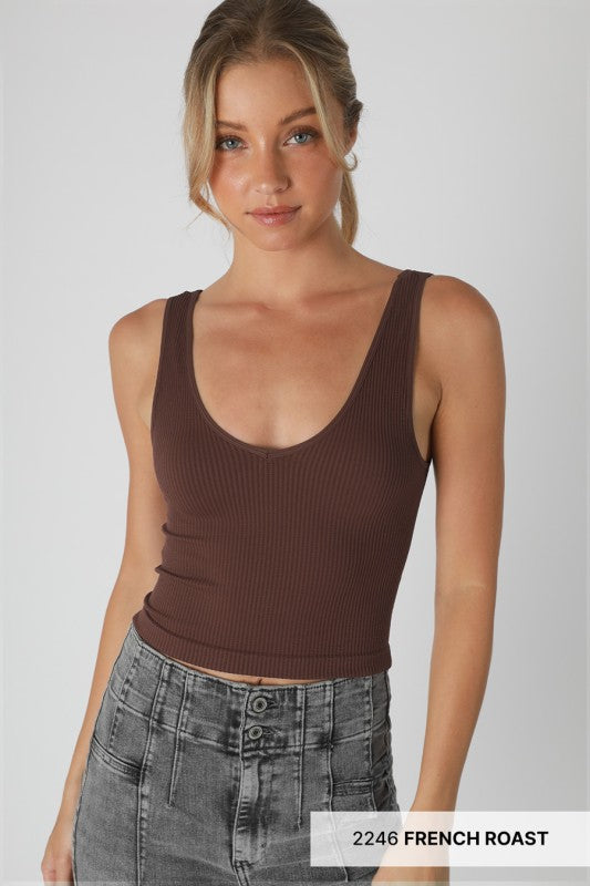 V/Scoop Reversible Crop