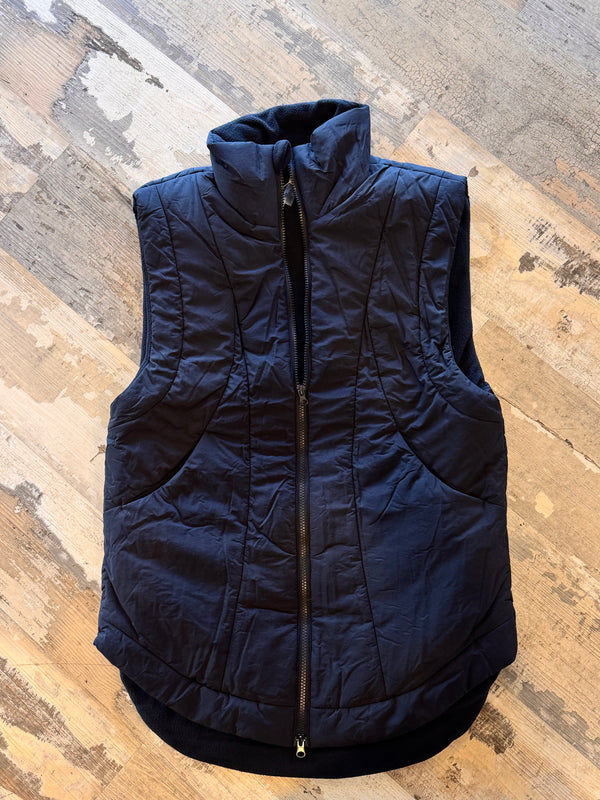 Summit Curve Vest