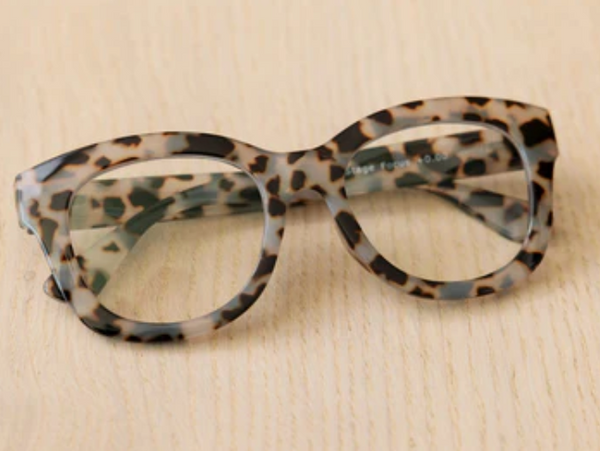 Center Stage by Peepers