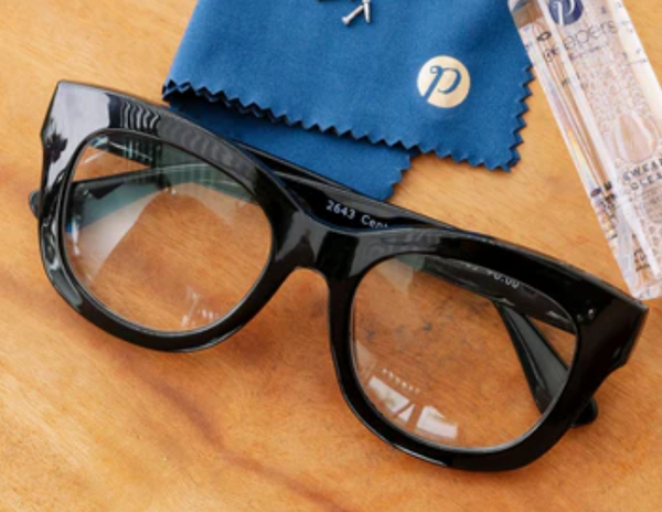 Center Stage by Peepers