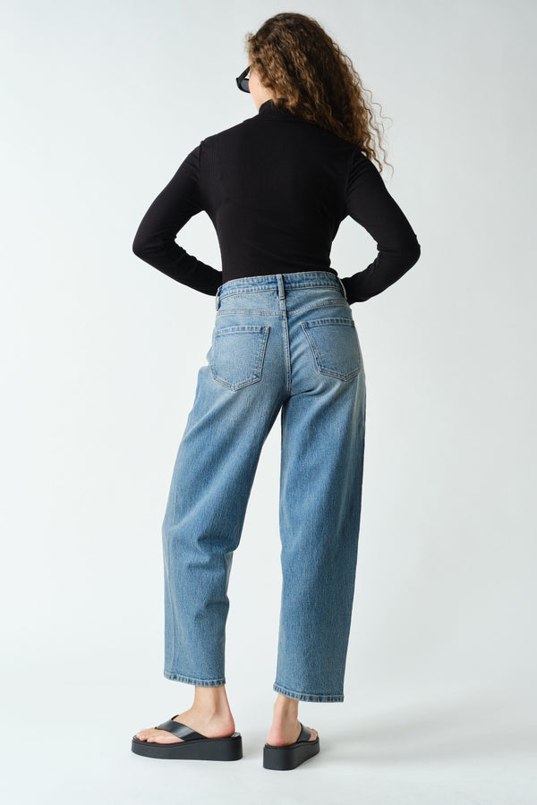 Micro Rib Turtle Neck