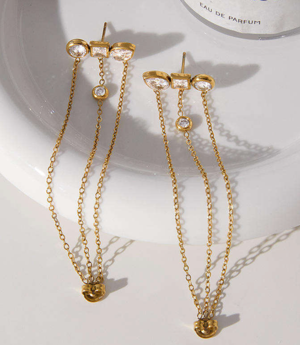 Unchained Stud Earring