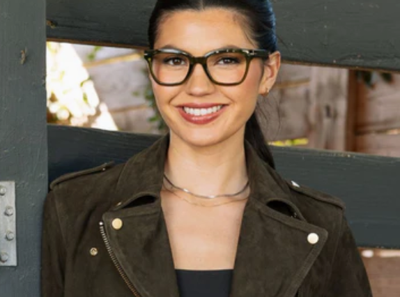 Buzzworthy Readers by Peepers