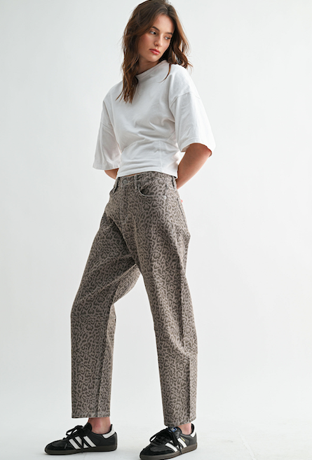 Tummy Tuck Barrel Jeans