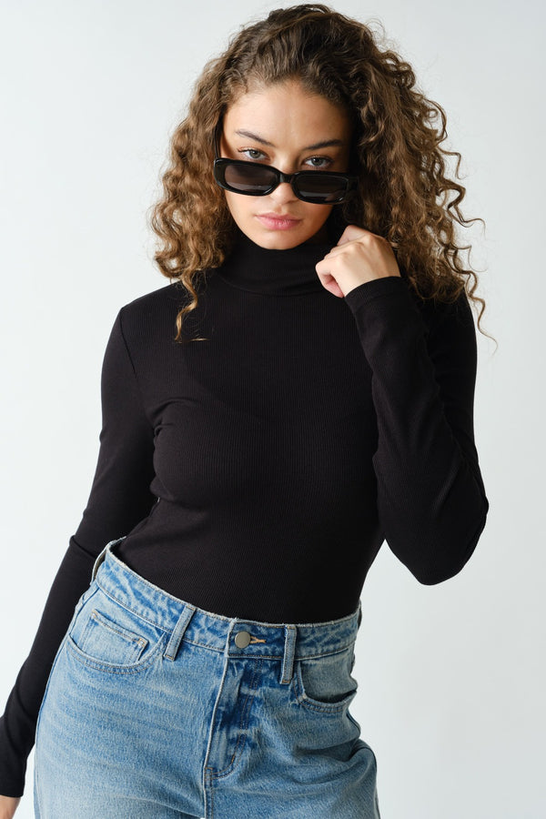 Micro Rib Turtle Neck